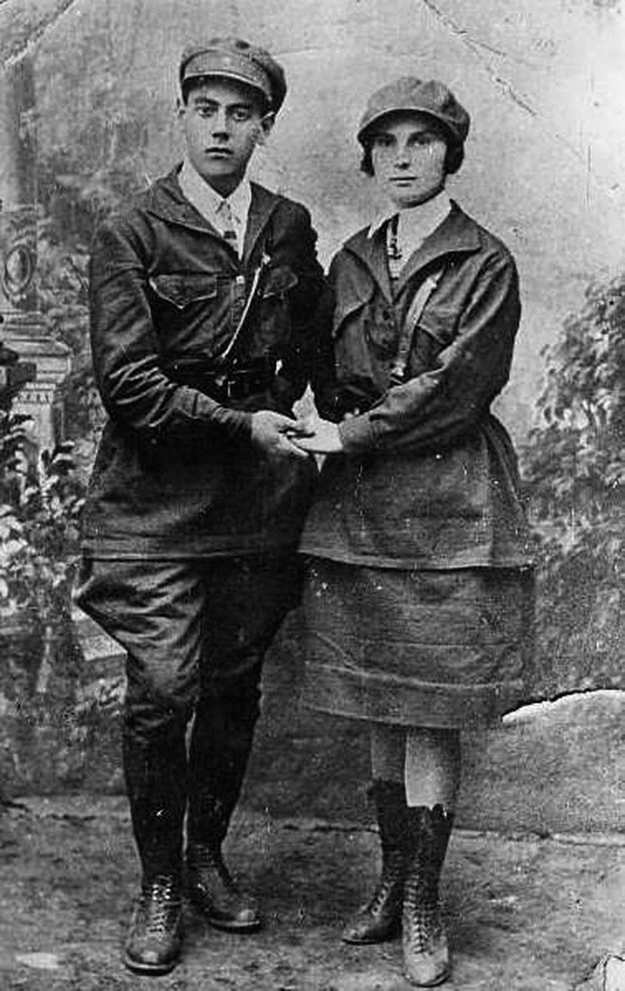 Обзаксились и разбежались. Что думали о браке комсомольцы 20-30-х годов? post thumbnail image